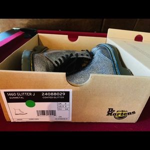 Dr. Martens Boots For Kids Like New !